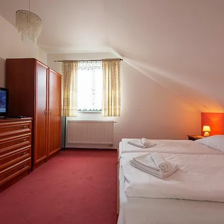 Penzion A Restauracia Lavender 汽车旅馆 波普拉德