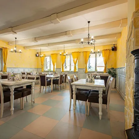 Penzion A Restauracia Lavender