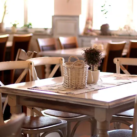 Penzion A Restauracia Lavender 汽车旅馆 波普拉德