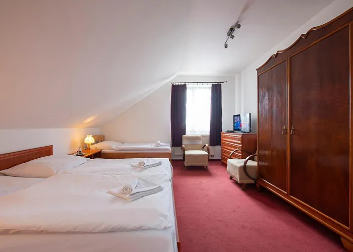 Motel Penzion A Restauracia Lavender *